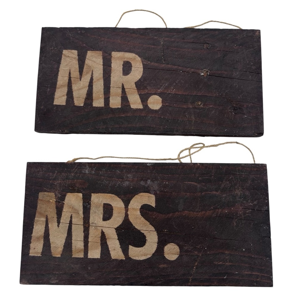 Set Of Wooden “Mr.” And “Mrs” Wedding Chair Signs Married  Decor